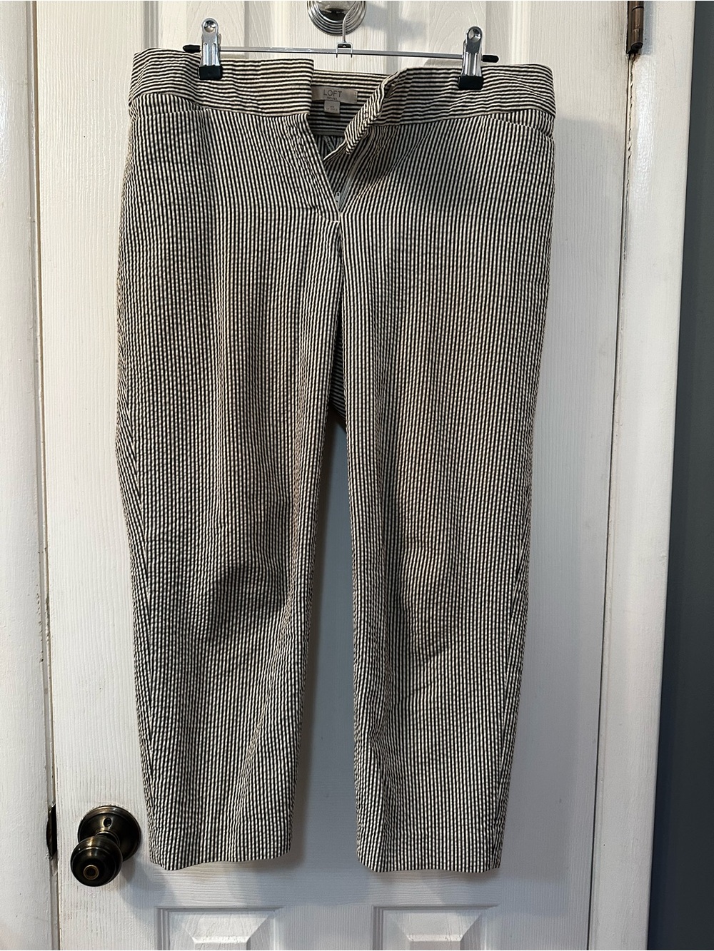 Loft women’s crop chinos